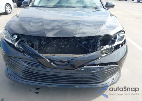 2019 Toyota Camry Le z USA, uszkodzony, nr VIN 4T1B11HK2KU854884